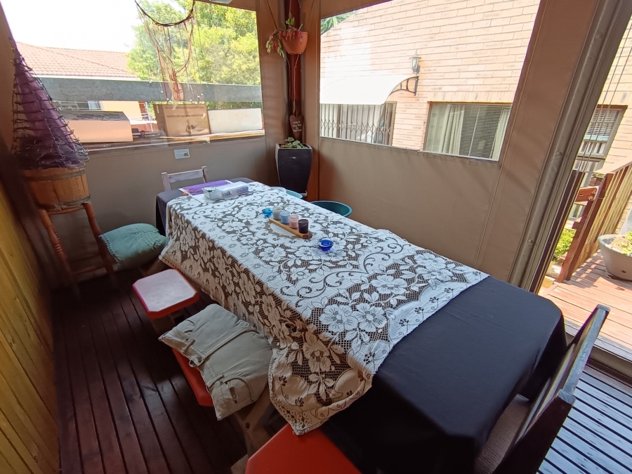 4 Bedroom Property for Sale in Wavecrest Eastern Cape